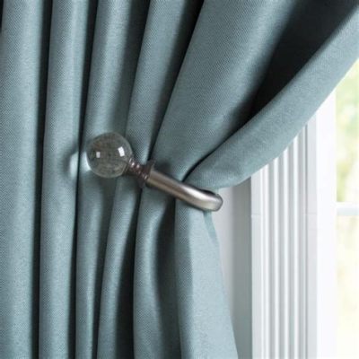 Where to Place Curtain Holdbacks: A Symphony of Style and Functionality